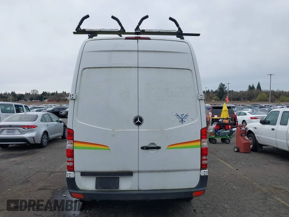2016 Mercedes-Benz Sprinter Cargo with VIN WD3PE7DD6GP339069, listed as a IAAI auction lot 41837867 with 53,121 mi miles. Bid and sale history available at carsss.com. Image 17.