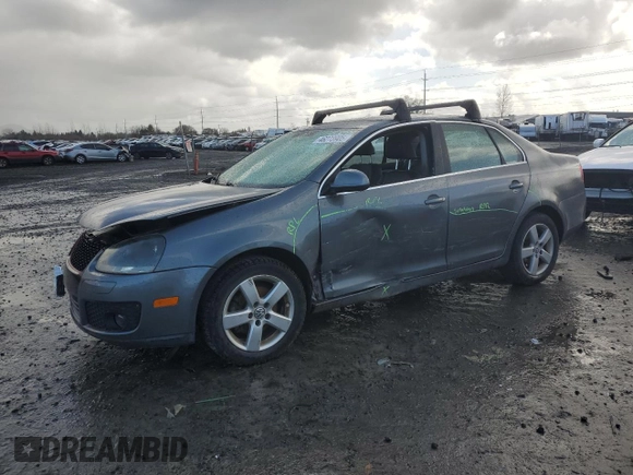 2008 Volkswagen Jetta Sedan SE with VIN 3VWRM71K78M081976, listed as a Copart auction lot 46273905 with 117,493 mi miles and Salvage Title. Bid and sale history available at carsss.com. Image 1.