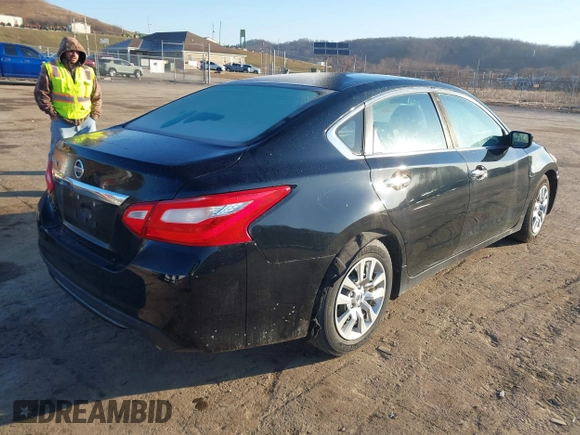 2016 Nissan Altima S with VIN 1N4AL3AP7GN309816, listed as a IAAI auction lot 41768513 with 163,641 mi miles and . Bid and sale history available at DreamBid. Image 4.