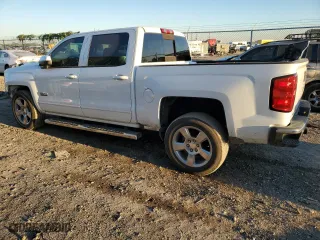 2018 Chevrolet Silverado 1500 LT with VIN 3GCPCREC5JG189092, listed as a Copart auction lot 81787114 with 96,878 mi miles and Salvage Title. Bid and sale history available at carsss.com. Image 2.