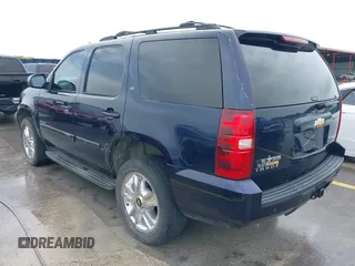 2007 Chevrolet Tahoe LT with VIN 1GNFC13J47R244713, listed as a IAAI auction lot 42632365 with 196,527 mi miles and . Bid and sale history available at DreamBid. Image 3.