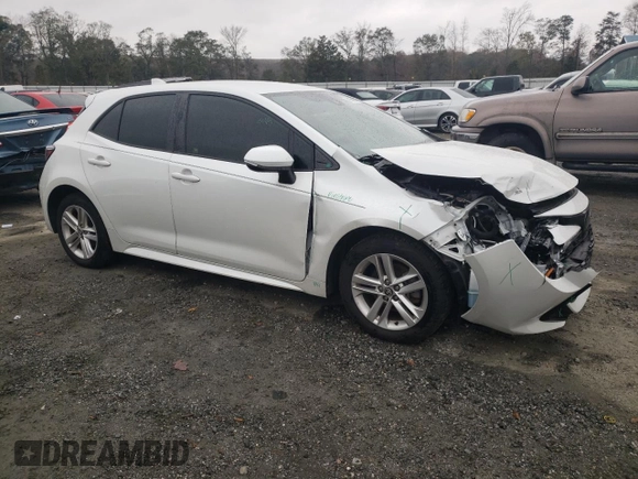 2021 Toyota Corolla Hatchback SE with VIN JTNB4MBE2M3127345, listed as a Copart auction lot 81556334 with 51,175 mi miles and Salvage Title. Bid and sale history available at carsss.com. Image 4.