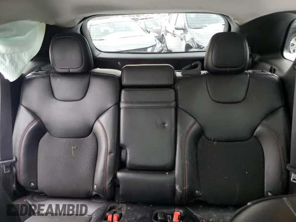 2019 Jeep Cherokee Trailhawk Elite with VIN 1C4PJMBX3KD196654, listed as a Copart auction lot 46592565 with 122,225 mi miles and Salvage Title. Bid and sale history available at carsss.com. Image 10.