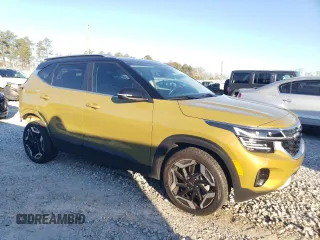 2024 Kia Seltos SX z VIN KNDETCA75R7537106, wystawiony jako Copart lot #86563764 z przebiegiem 4 874 mil mil oraz Szkoda całkowita • Salvage title. Historia ofert i sprzedaży dostępna na DreamBid. Obrazek 4.