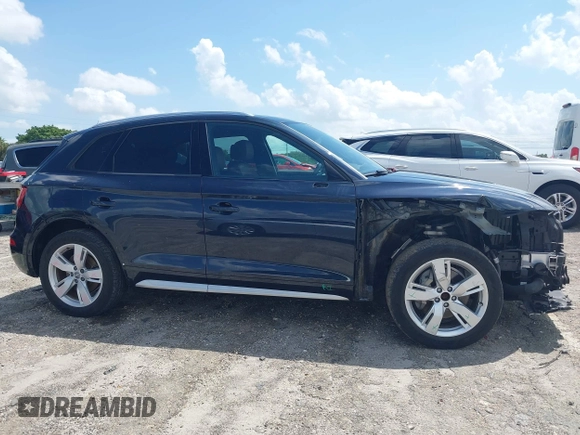 2018 Audi Q5 Premium with VIN WA1ANAFY7J2087419, listed as a IAAI auction lot 41931235 with 73,199 mi miles. Bid and sale history available at carsss.com. Image 14.