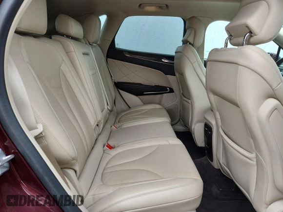 2017 Lincoln MKC Reserve with VIN 5LMCJ3C9XHUL70357, listed as a Copart auction lot 59607505 with 74,500 mi miles and Salvage title. Bid and sale history available at DreamBid. Image 11.
