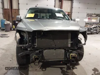2020 Ford F-150 XL с VIN 1FTEW1EP1LFB12162, выставлен на аукционе IAAI как лот 41211017 с пробегом 82 920 миль миль и . История ставок и продаж доступна на DreamBid. Изображение 6.