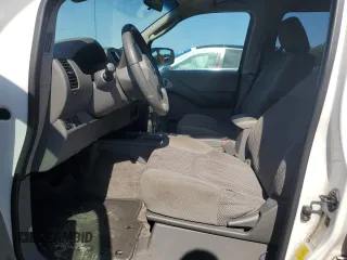 2010 Nissan Frontier SE с VIN 1N6AD0ER9AC432955, выставлен на аукционе Copart как лот 55661535 с пробегом 175 062 миль миль и Списание • Salvage title. История ставок и продаж доступна на DreamBid. Изображение 7.