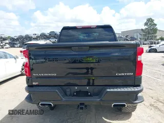 2021 Chevrolet Silverado 1500 Custom with VIN 3GCUYBEFXMG200422, listed as a IAAI auction lot 41955342 with 40,876 mi miles and . Bid and sale history available at DreamBid. Image 16.