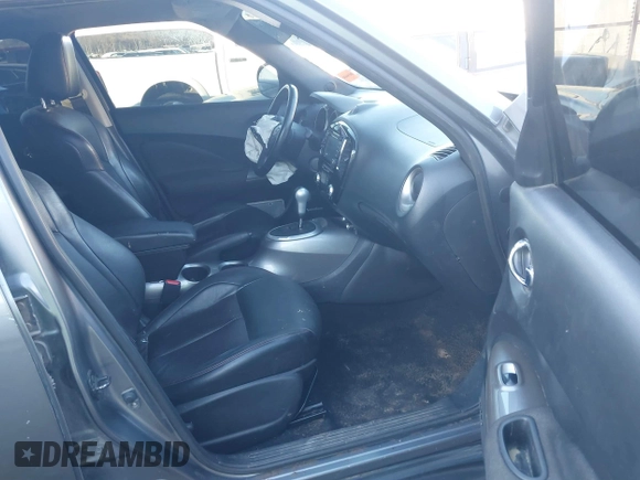 2014 Nissan Juke S with VIN JN8AF5MV1ET480257, listed as a IAAI auction lot 40858753 with 135,753 mi miles. Bid and sale history available at carsss.com. Image 5.
