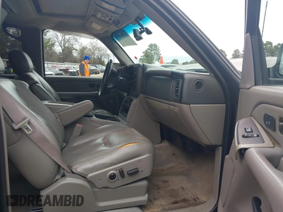 2006 Chevrolet Tahoe Z71 with VIN 1GNEC13T76R114680, listed as a IAAI auction lot 41588650 with Not provided miles and . Bid and sale history available at DreamBid. Image 5.