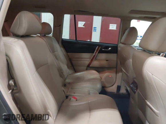 2012 Toyota Highlander Limited with VIN 5TDDK3EH9CS107769, listed as a IAAI auction lot 41378806 with 195,643 mi miles. Bid and sale history available at carsss.com. Image 8.