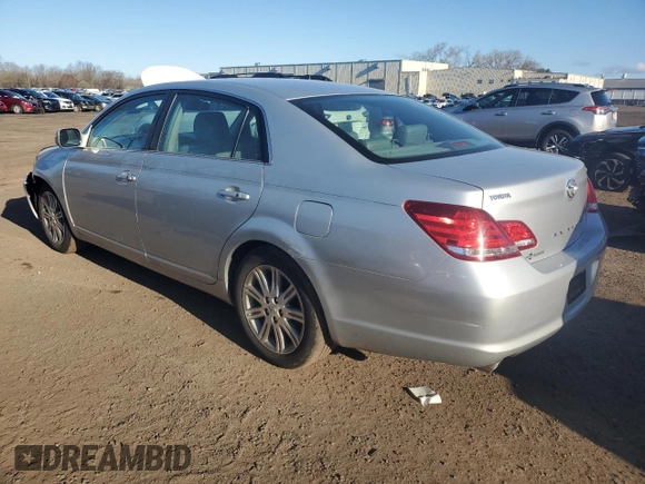 2005 Toyota Avalon XL z VIN 4T1BK36B65U047400, wystawiony jako Copart lot #48930625 z przebiegiem 170 252 mil mil oraz Szkoda całkowita • Salvage title. Historia ofert i sprzedaży dostępna na DreamBid. Obrazek 2.