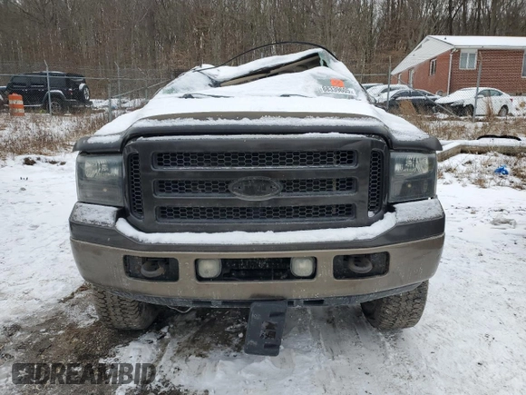 2005 Ford F-250 XL z VIN 1FTSW21P85EA55966, wystawiony jako Copart lot #53452015 z przebiegiem 314 650 mil mil oraz Nie do naprawy • Non repairable. Historia ofert i sprzedaży dostępna na DreamBid. Obrazek 5.