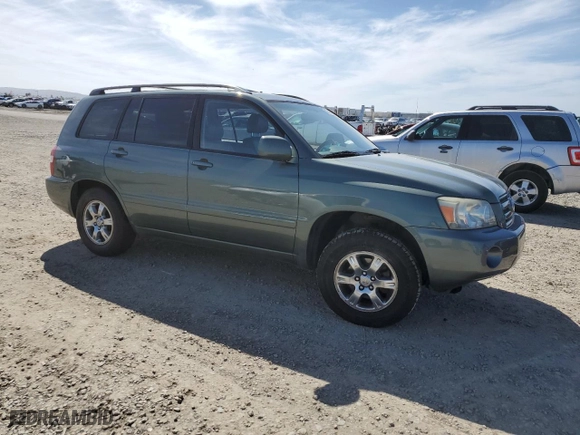 2004 Toyota Highlander with VIN JTEDP21A540013800, listed as a Copart auction lot 47485505 with 128,236 mi miles and Salvage Title. Bid and sale history available at carsss.com. Image 4.