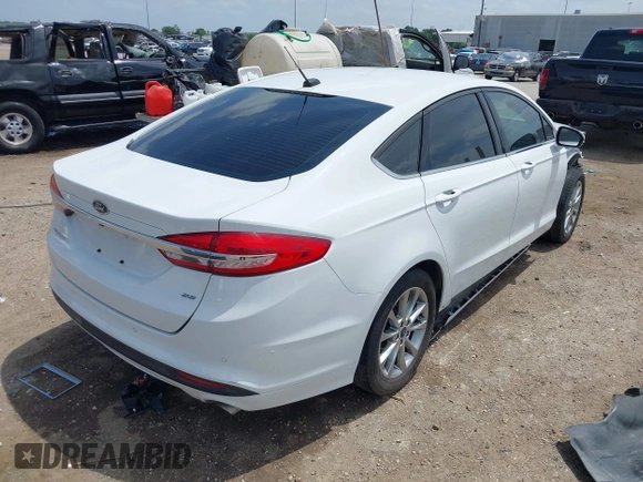 2017 Ford Fusion SE with VIN 3FA6P0H75HR370403, listed as a IAAI auction lot 42072154 with 113,941 mi miles. Bid and sale history available at carsss.com. Image 4.