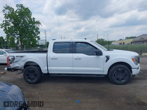 2022 Ford F-150 XL z VIN 1FTEW1EP1NKD75438, wystawiony jako IAAI lot #42476721 z przebiegiem 47 812 mil mil oraz . Historia ofert i sprzedaży dostępna na DreamBid. Obrazek 12.