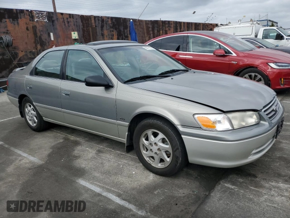 2001 Toyota Camry CE with VIN JT2BG22K010567849, listed as a Copart auction lot 50776555 with 114,514 mi miles and Salvage Title. Bid and sale history available at carsss.com. Image 4.