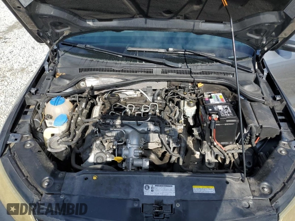 2014 Volkswagen Jetta TDI w/Premium/Nav с VIN 3VWLL7AJ7EM437287, выставлен на аукционе Copart как лот 42388315 с пробегом 169 380 миль миль и Списание • Salvage title. История ставок и продаж доступна на DreamBid. Изображение 11.