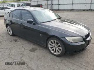 2011 BMW 3 Series 328i xDrive z VIN WBAPK5G58BNN30906, wystawiony jako Copart lot #54120725 z przebiegiem 146 978 mil mil oraz Szkoda całkowita • Salvage title. Historia ofert i sprzedaży dostępna na DreamBid. Obrazek 4.