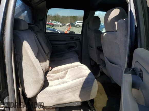 2005 Chevrolet Avalanche LS with VIN 3GNEC12Z65G128462, listed as a Copart auction lot 50082935 with 221,440 mi miles and Salvage title. Bid and sale history available at DreamBid. Image 10.