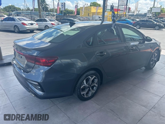 2021 Kia Forte LXS with VIN 3KPF24AD6ME337864, listed as a IAAI auction lot 42472943 with 81,961 mi miles and . Bid and sale history available at DreamBid. Image 4.