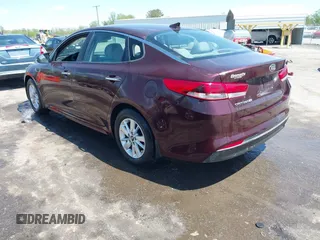 2017 Kia Optima LX with VIN 5XXGT4L32HG150608, listed as a IAAI auction lot 41963406 with 71,521 mi miles. Bid and sale history available at carsss.com. Image 3.