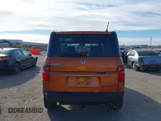 2007 Honda Element EX with VIN 5J6YH27707L013022, listed as a IAAI auction lot 41252088 with 92,147 mi miles and . Bid and sale history available at DreamBid. Image 16.
