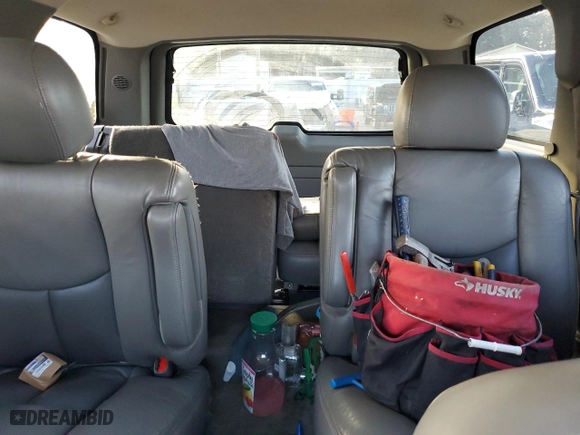 2004 GMC Yukon Denali with VIN 1GKEK63UX4J210336, listed as a Copart auction lot 47892615 with 375,952 mi miles and Salvage Title. Bid and sale history available at carsss.com. Image 10.