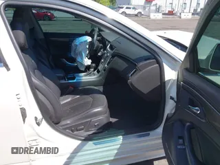 2013 Cadillac CTS Performance with VIN 1G6DK5E37D0138249, listed as a IAAI auction lot 41991166 with 121,133 mi miles and . Bid and sale history available at DreamBid. Image 5.