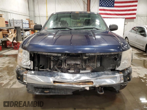 2010 Chevrolet Silverado 1500 LT with VIN 1GCSKSE39AZ163289, listed as a Copart auction lot 45321455 with 160,999 mi miles and Non Repairable. Bid and sale history available at DreamBid. Image 5.