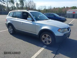 2004 BMW X3 3.0i with VIN WBXPA934X4WC32483, listed as a IAAI auction lot 42108041 with 175,299 mi miles. Bid and sale history available at carsss.com. Image 1.