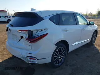 2025 Acura RDX Advance with VIN 5J8TC2H70SL008488, listed as a IAAI auction lot 42026105 with 9,770 mi miles and . Bid and sale history available at DreamBid. Image 4.