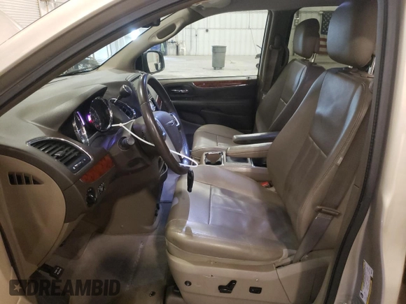 2013 Chrysler Town & Country Touring with VIN 2C4RC1BG9DR696948, listed as a Copart auction lot 53795575 with 169,673 mi miles and Salvage Title. Bid and sale history available at DreamBid. Image 7.