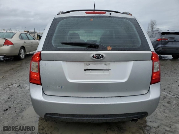 2007 Kia Rondo EX with VIN KNAFG526777097684, listed as a Copart auction lot 86523364 with 198,196 mi miles and Clean Title. Bid and sale history available at carsss.com. Image 6.