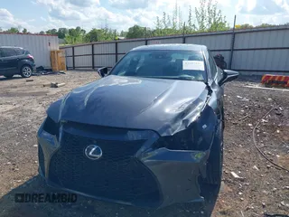 2023 Lexus IS 500 F Sport Performance z VIN JTHAP1D21P5003423, wystawiony jako IAAI lot #42107835 z przebiegiem 18 638 mil mil oraz . Historia ofert i sprzedaży dostępna na DreamBid. Obrazek 6.