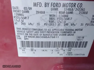 2009 Ford Edge SE with VIN 2FMDK36C09BA76811, listed as a IAAI auction lot 42035920 with 199,700 mi miles. Bid and sale history available at carsss.com. Image 9.