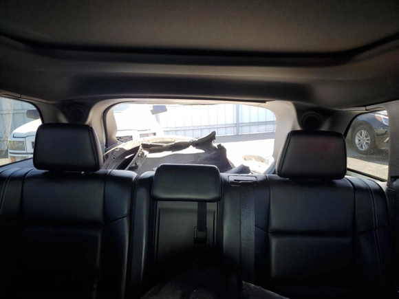 2015 Jeep Grand Cherokee High Altitude с VIN 1C4RJFCM2FC215232, выставлен на аукционе Copart как лот 60002875 с пробегом 122 813 миль миль и Списание • Salvage title. История ставок и продаж доступна на DreamBid. Изображение 10.