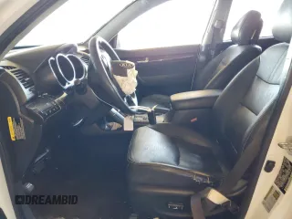 2013 Kia Sorento EX with VIN 5XYKUDA27DG374772, listed as a Copart auction lot 83861194 with 172,677 mi miles and Salvage Title. Bid and sale history available at carsss.com. Image 7.