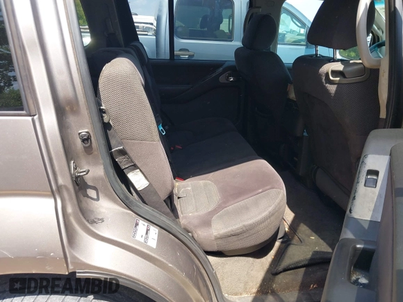 2006 Nissan Pathfinder SE with VIN 5N1AR18U46C670001, listed as a IAAI auction lot 42451015 with 292,292 mi miles and . Bid and sale history available at DreamBid. Image 8.