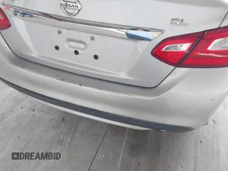 2017 Nissan Altima SV z VIN 1N4AL3AP9HC227681, wystawiony jako IAAI lot #41489297 z przebiegiem 162 459 mil mil oraz . Historia ofert i sprzedaży dostępna na DreamBid. Obrazek 6.