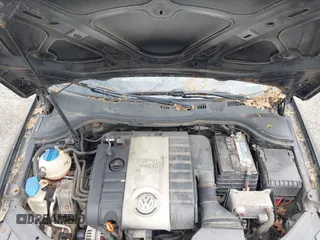 2007 Volkswagen Passat 2.0T z VIN WVWLK73C87E005532, wystawiony jako IAAI lot #42431778 z przebiegiem 175 793 mil mil oraz . Historia ofert i sprzedaży dostępna na DreamBid. Obrazek 10.