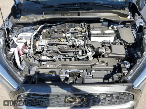 2022 Toyota Corolla Cross XLE z VIN 7MUDAABGXNV042300, wystawiony jako Copart lot #55034815 z przebiegiem 10 457 mil mil oraz Szkoda całkowita • Salvage title. Historia ofert i sprzedaży dostępna na DreamBid. Obrazek 11.