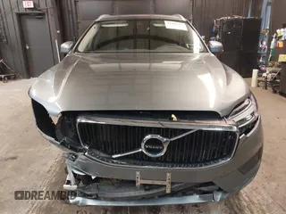 2019 Volvo XC60 Momentum with VIN LYVA22RK4KB229432, listed as a IAAI auction lot 42419336 with 67,179 mi miles and . Bid and sale history available at DreamBid. Image 12.
