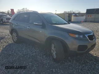 2011 Kia Sorento LX with VIN 5XYKTDA29BG065420, listed as a Copart auction lot 44386425 with 167,033 mi miles and Salvage Title. Bid and sale history available at carsss.com. Image 4.