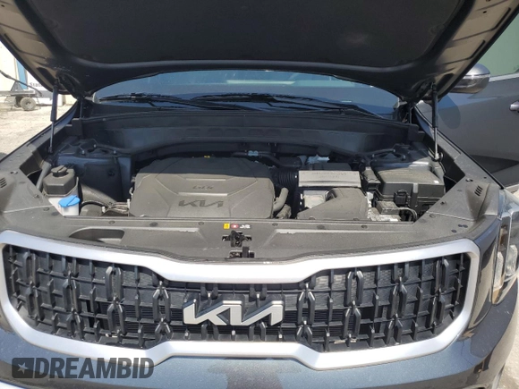2024 Kia Telluride EX with VIN 5XYP34GC1RG552451, listed as a Copart auction lot 56739845 with 9,103 mi miles and Salvage title. Bid and sale history available at DreamBid. Image 12.