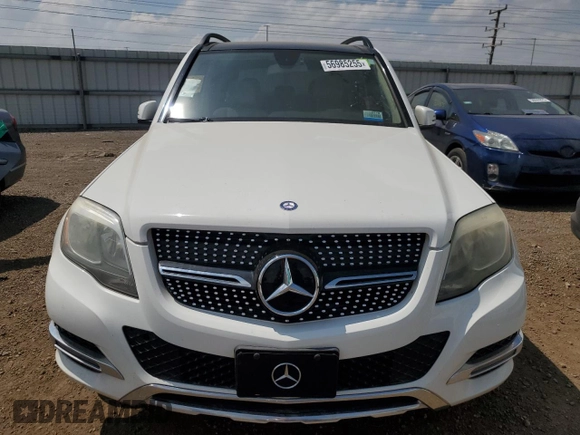 2013 Mercedes-Benz GLK 350 z VIN WDCGG8JB7DG076427, wystawiony jako Copart lot #56985255 z przebiegiem 129 986 mil mil oraz Czysty tytuł • Clean title. Historia ofert i sprzedaży dostępna na DreamBid. Obrazek 5.