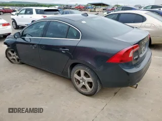 2013 Volvo S60 T5 Premier with VIN YV1612FS0D1216582, listed as a Copart auction lot 51782885 with 174,124 mi miles and Salvage Title. Bid and sale history available at carsss.com. Image 2.