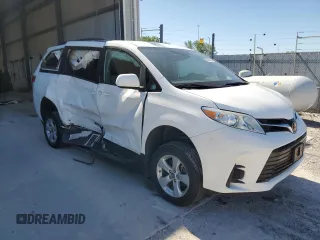 2020 Toyota Sienna LE Auto Access Seat with VIN 5TDKZ3DC2LS081721, listed as a Copart auction lot 63056365 with 67,679 mi miles and Clean title. Bid and sale history available at DreamBid. Image 4.