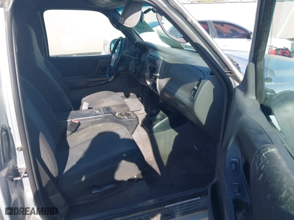 2003 Ford Ranger XL Fleet with VIN 1FTZR45EX3PA37013, listed as a IAAI auction lot 42088595 with 194,028 mi miles. Bid and sale history available at carsss.com. Image 5.